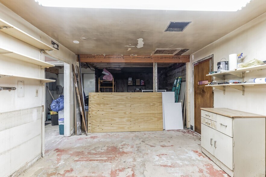 More Photos Of N11050 County Road A, Tomahawk Bar For Sale