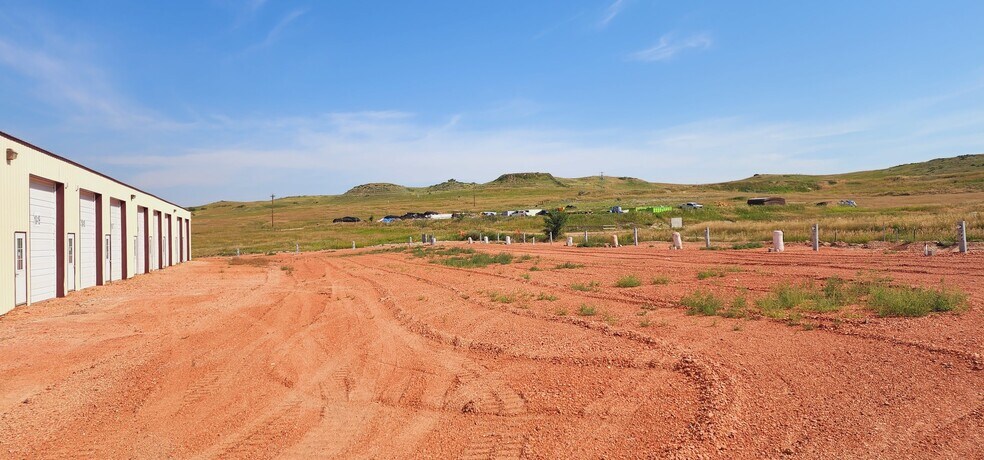 More Photos Of 2052 NW 125th Ave, Watford City Self Storage For Sale