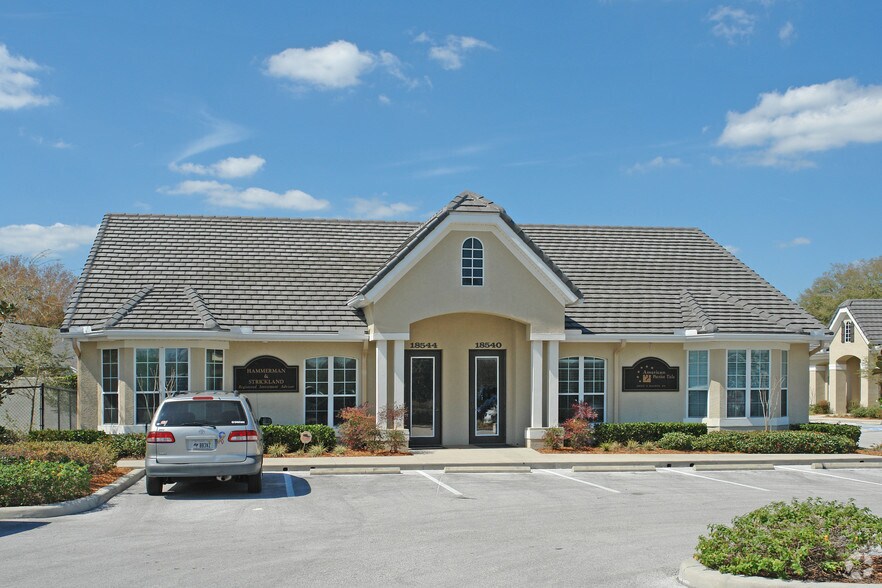 Primary Photo Of 18540-18544 N Dale Mabry Hwy, Lutz Office For Sale