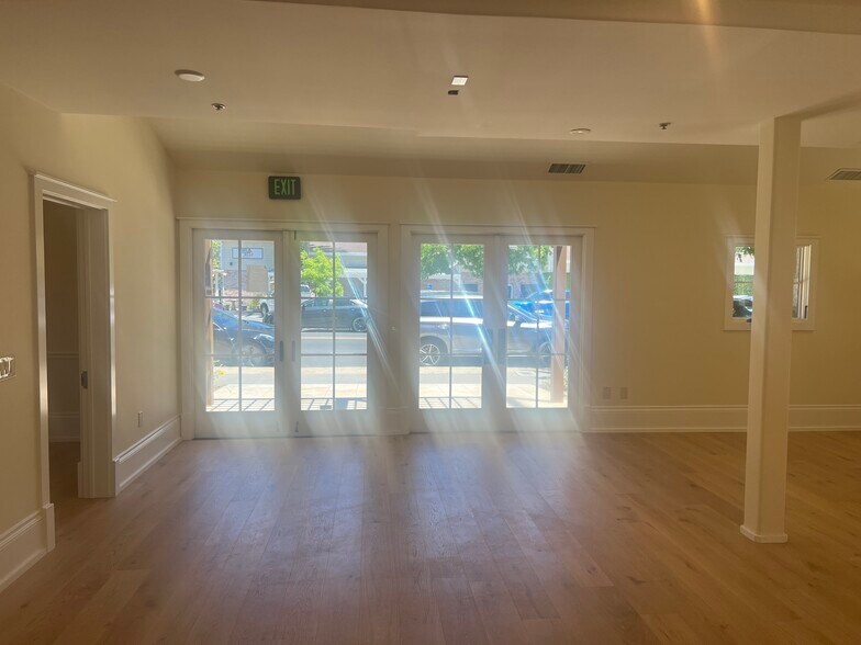 More Photos Of 6495 Washington St, Yountville Storefront For Lease