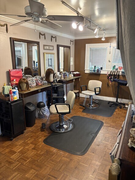 More Photos Of 4 Beck St NW, Atlanta Storefront Retail Office For Sale