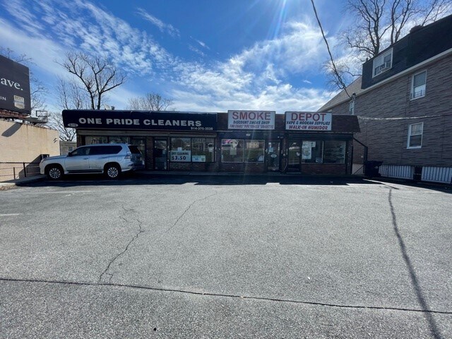 Primary Photo Of 670 Central Park Ave, Yonkers Storefront Retail Office For Sale