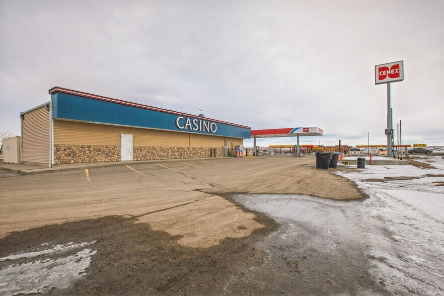 More Photos Of 1600 N Crawford Ave, Hardin General Retail For Sale