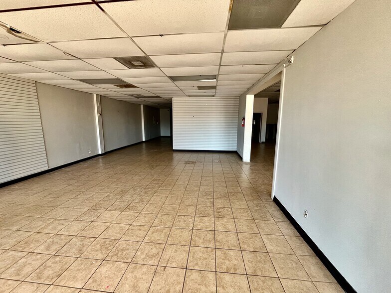 More Photos Of 2001-2017 Frazier St, Conroe Unknown For Sale