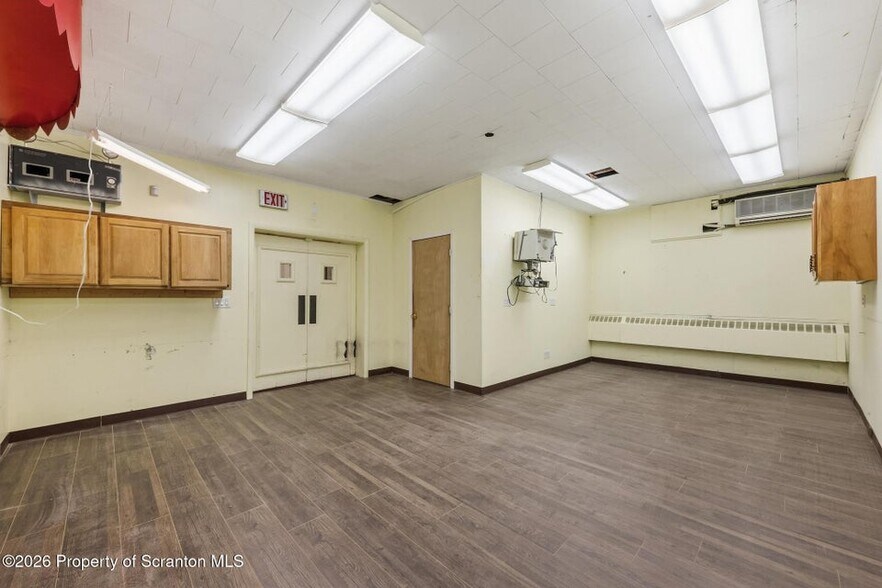 More Photos Of 115 Main St, Dickson City Religious Facility For Lease