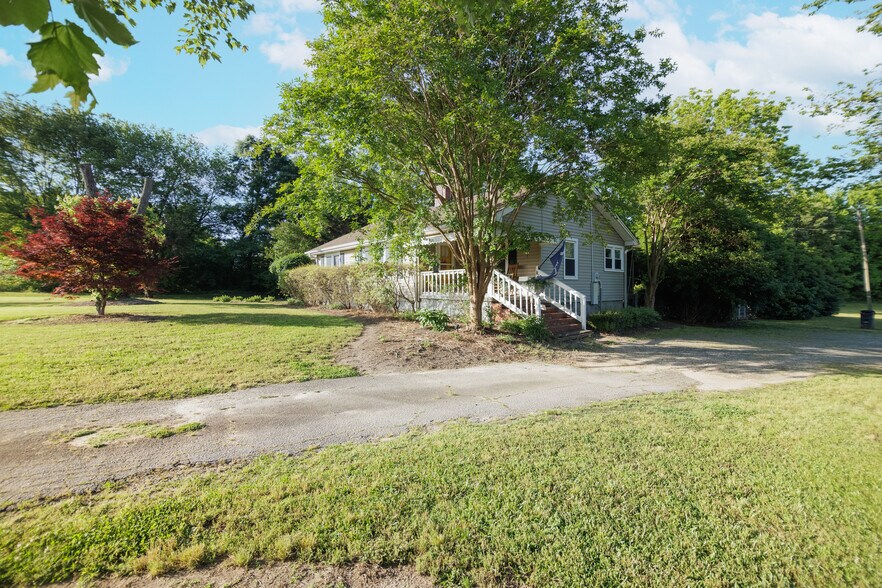 More Photos Of 1984 Hwy 101, Greer Land For Sale