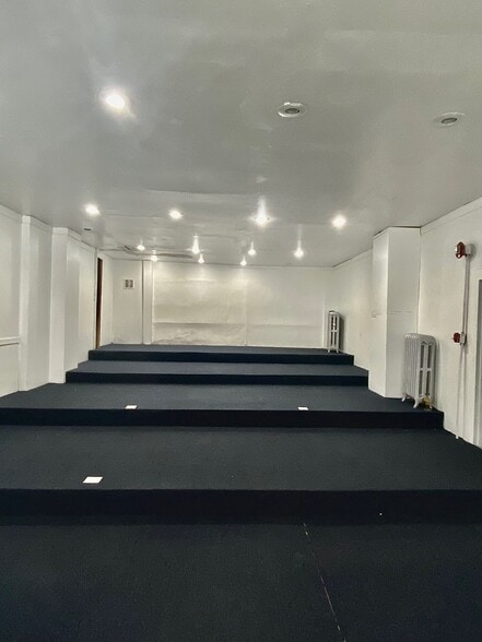 More Photos Of 1159 Flatbush Ave, Brooklyn General Retail For Lease