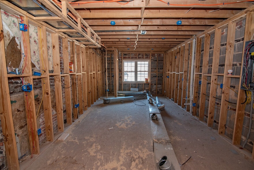 More Photos Of 223 S High St, Baltimore Restaurant For Sale