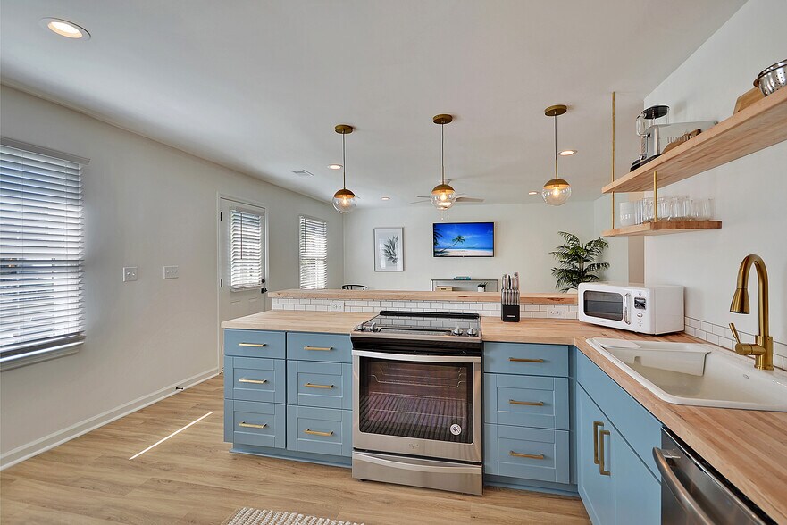 More Photos Of 200 Rutledge Ave, Charleston Medical For Sale