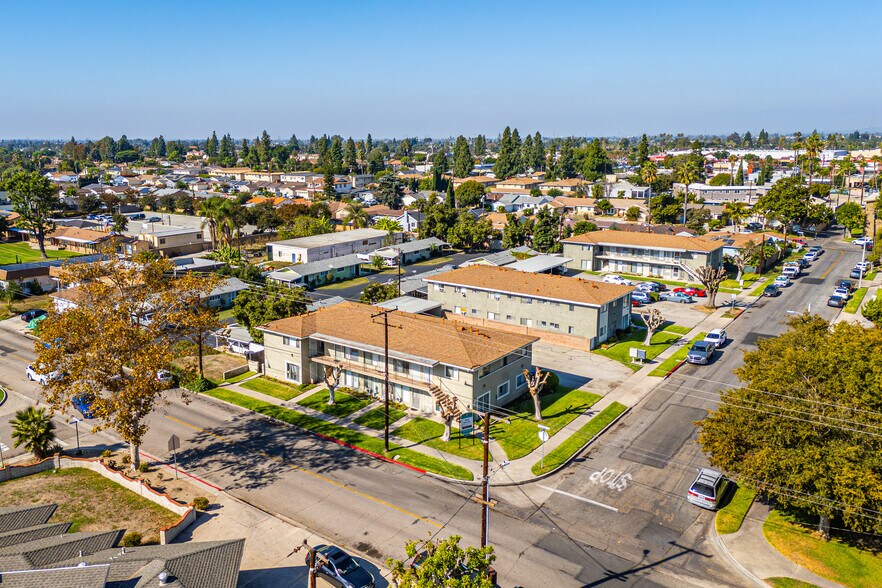 More Photos Of 12221 Peacock Ct, Garden Grove Apartments For Sale