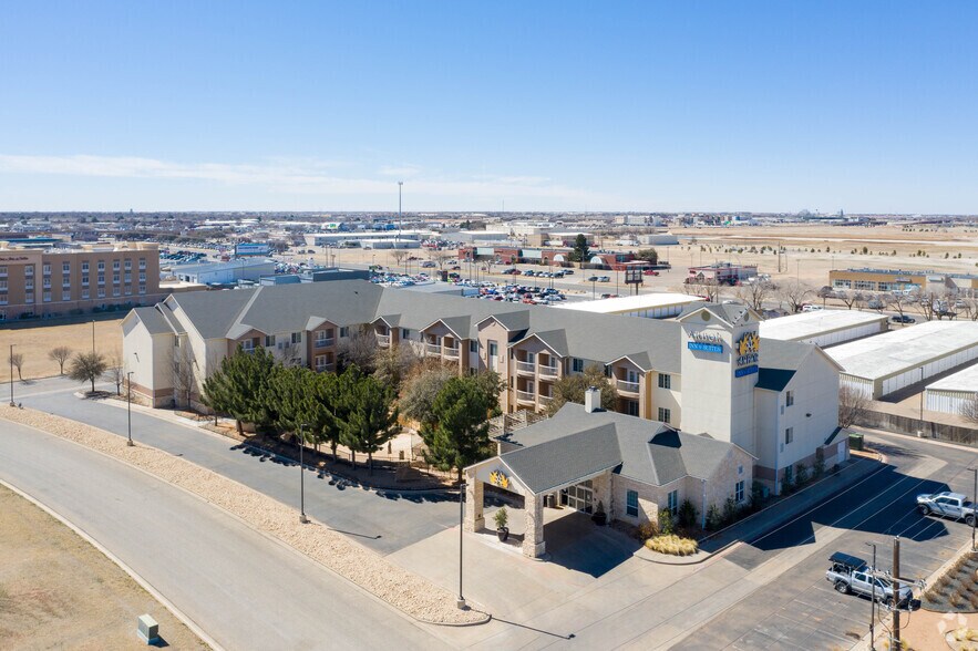 More Photos Of 5310 Englewood Ave, Lubbock Hotel For Sale