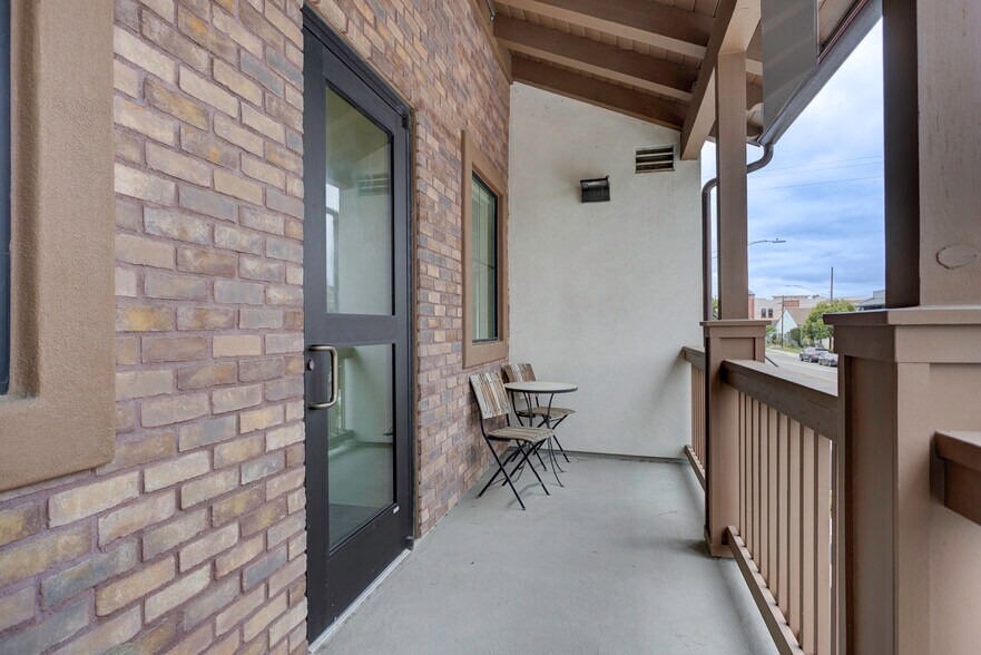 More Photos Of 155 E Clark Ave, Orcutt Office For Sale