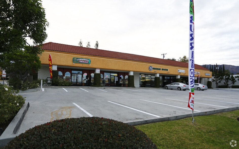 More Photos Of 443-457 W Foothill Blvd, Monrovia Storefront Retail Office For Lease