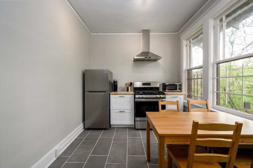 More Photos Of 2059 Oliver Ave, Memphis Multifamily For Sale