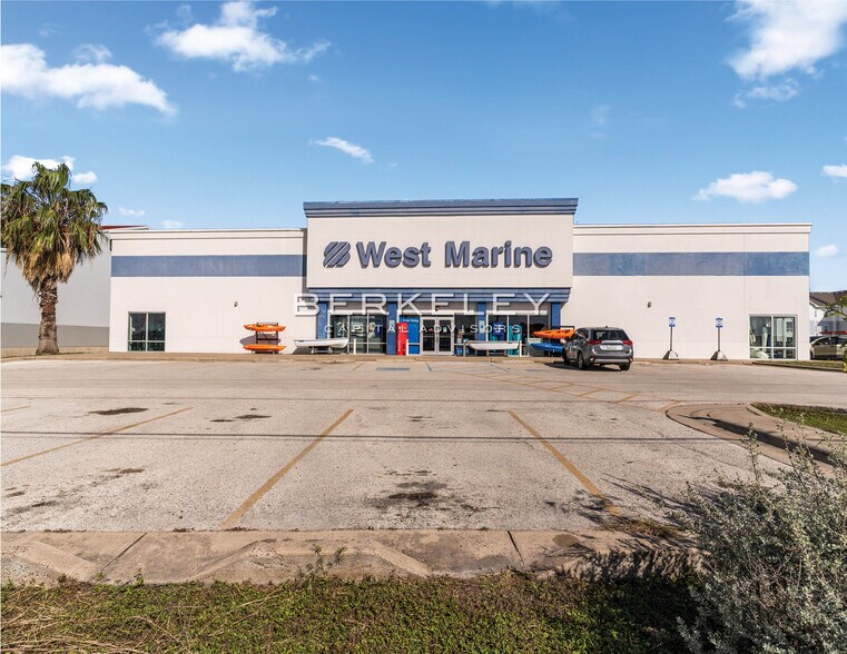 More Photos Of 7698 S Padre Island Dr, Corpus Christi Freestanding For Sale