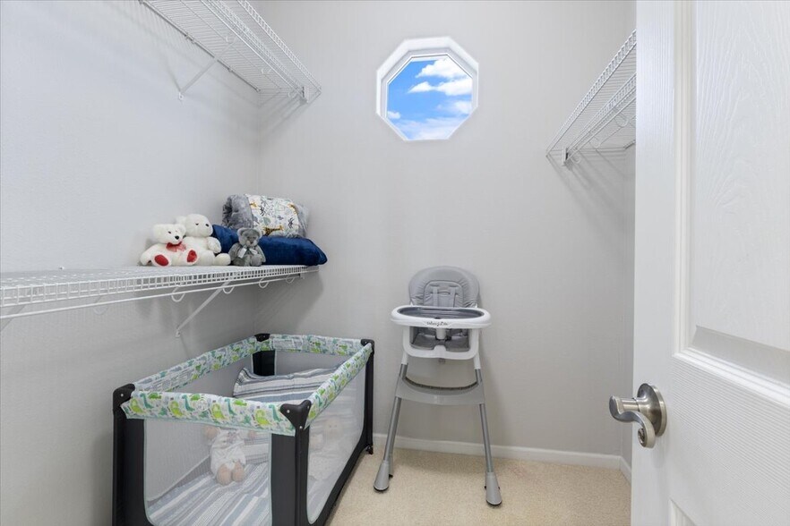 More Photos Of 415 Gardenia Cir, Sunrise Beach Hospitality For Sale