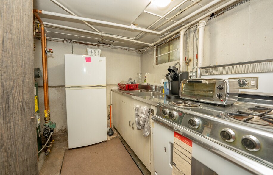 More Photos Of 2429 Vauxhall Rd, Union Township Office Residential For Sale