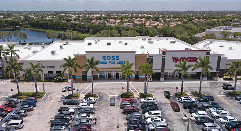 Primary Photo Of 15801-15999 Pines Blvd, Pembroke Pines Unknown For Lease