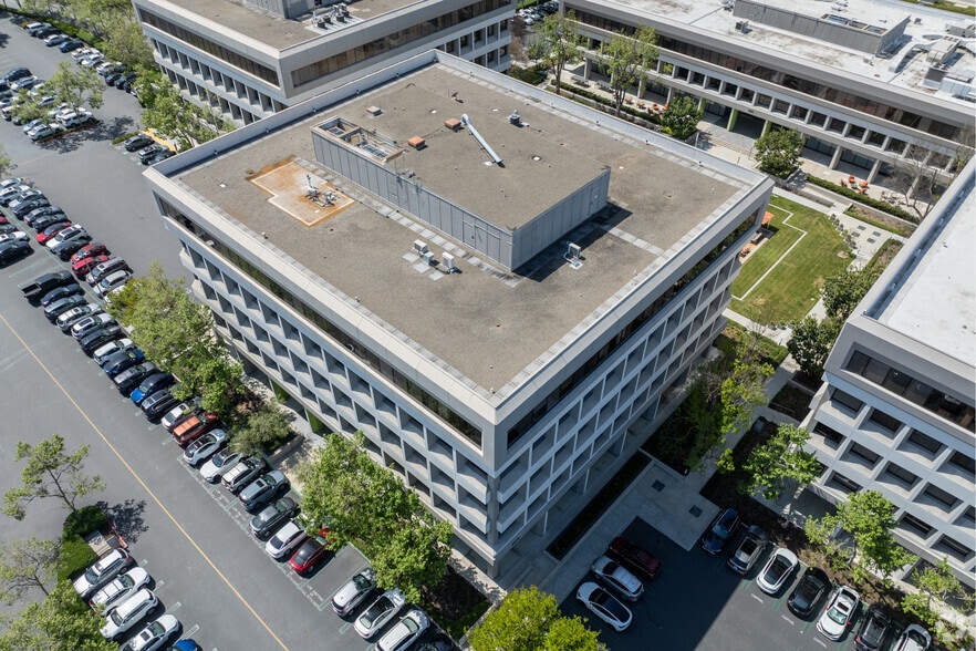 More Photos Of 2570 N 1st St, San Jose Office For Lease