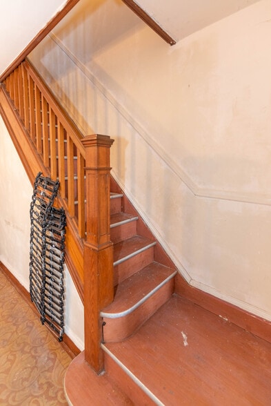 More Photos Of 2211 E Monument St, Baltimore Storefront Retail Residential For Sale