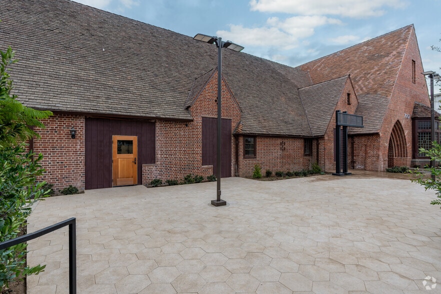 More Photos Of 7012 Walnut Grove Dr, Whittier Unknown For Lease