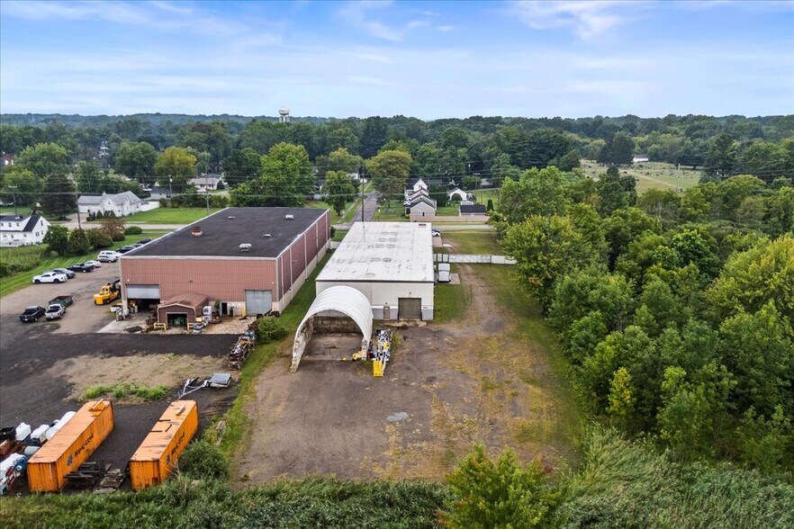 More Photos Of 59230 Havenridge Rd, New Haven Manufacturing For Sale
