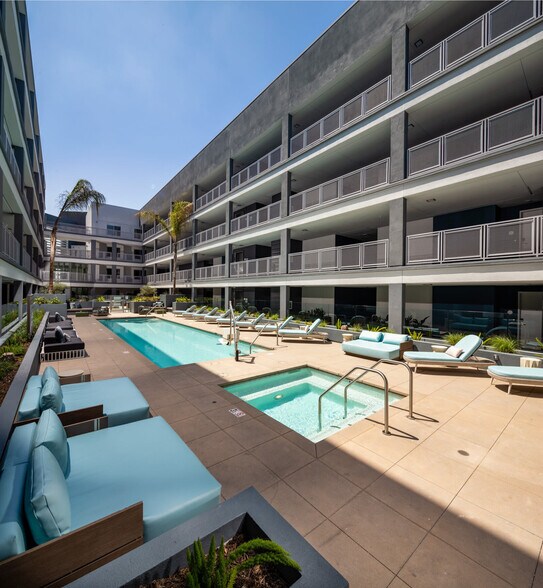 More Photos Of 11924 W Washington Blvd, Los Angeles Apartments For Lease