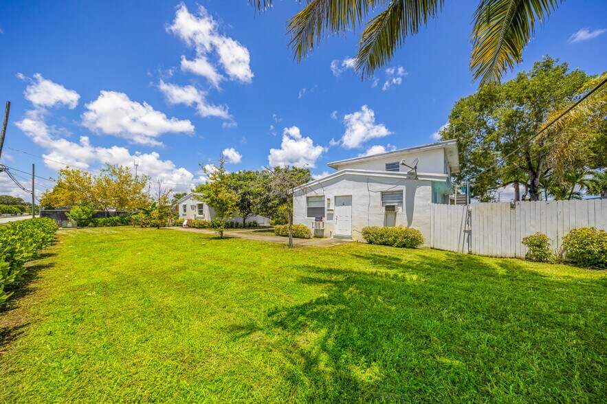 More Photos Of 3740 W Hallandale Beach Blvd, Pembroke Park Apartments For Sale