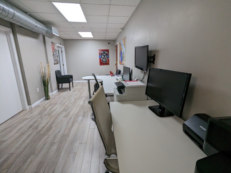 More Photos Of 120 S Olive Ave, West Palm Beach Office Residential For Lease
