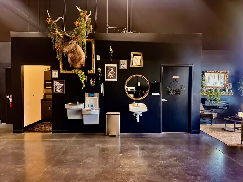 More Photos Of 2322 W 500 N, Springville Research And Development For Lease