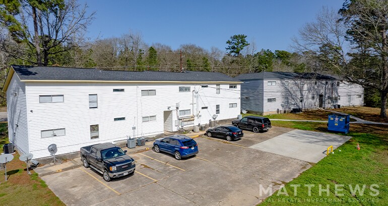 More Photos Of 16957 Rabon Chapel Rd, Montgomery Multifamily For Sale