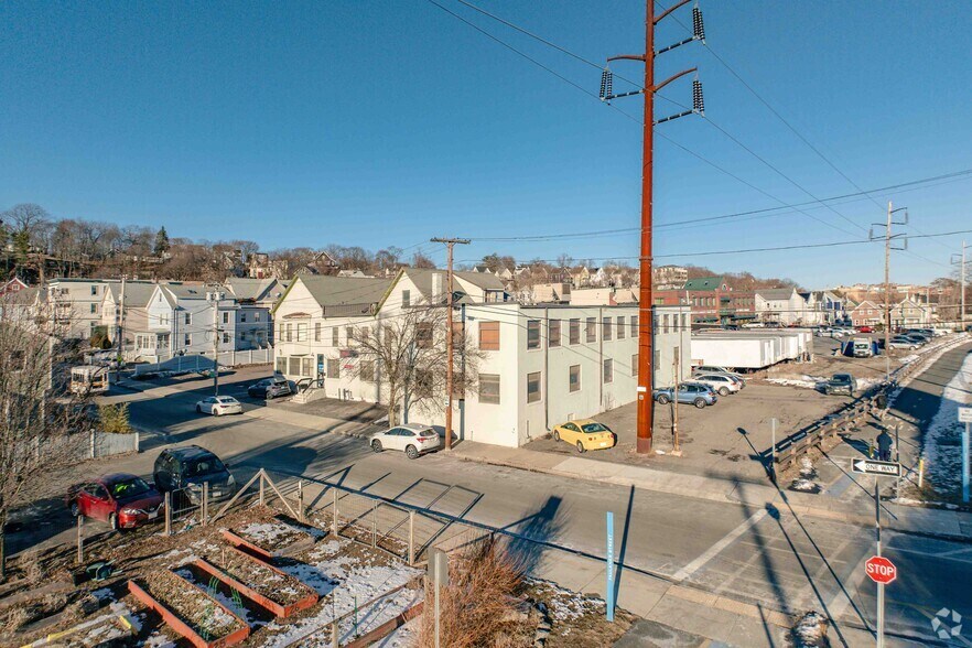More Photos Of 40 Faulkner St, Malden Manufacturing For Sale