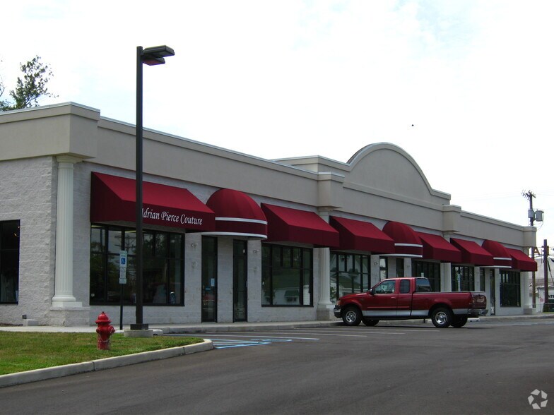 More Photos Of 37 Clementon Rd, Berlin Storefront For Lease