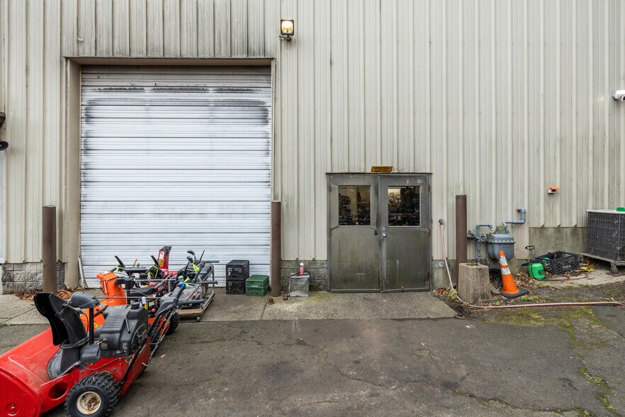 More Photos Of 1190 Pompton Ave, Cedar Grove General Retail For Sale