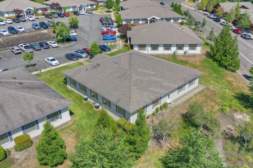 More Photos Of 2102 Carriage St SW, Olympia Office For Lease