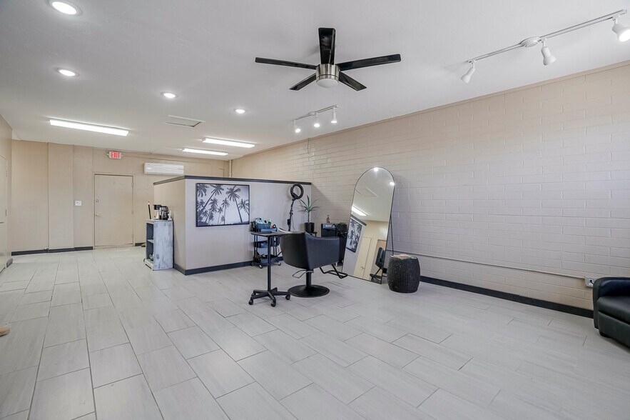 More Photos Of 8316 E State Route 69, Prescott Valley Storefront For Sale