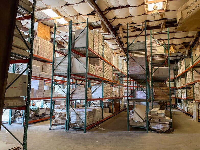 More Photos Of 41220 Highway 42, Prairieville Warehouse For Sale