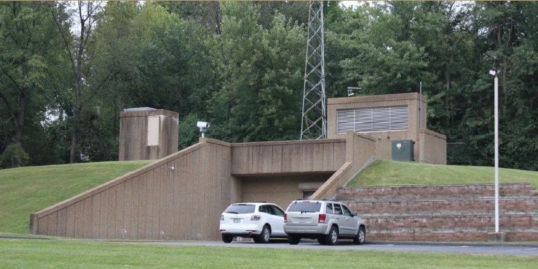 Primary Photo Of 3280 McKibbon Rd, Saint Louis Flex For Lease