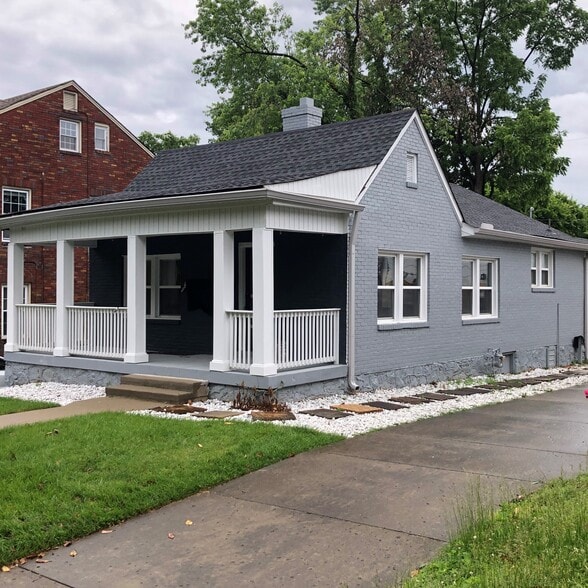 More Photos Of 1604 16th Ave S, Nashville Office For Lease