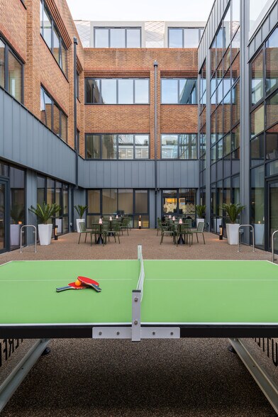 More Photos Of 145 London Rd, Kingston Upon Thames Office For Lease