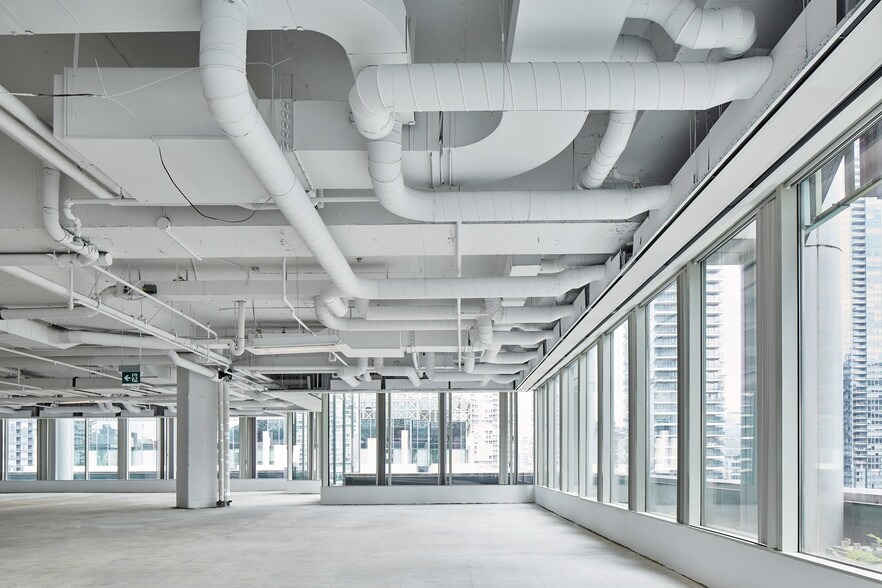 More Photos Of 200 Wellington St W, Toronto Office For Lease