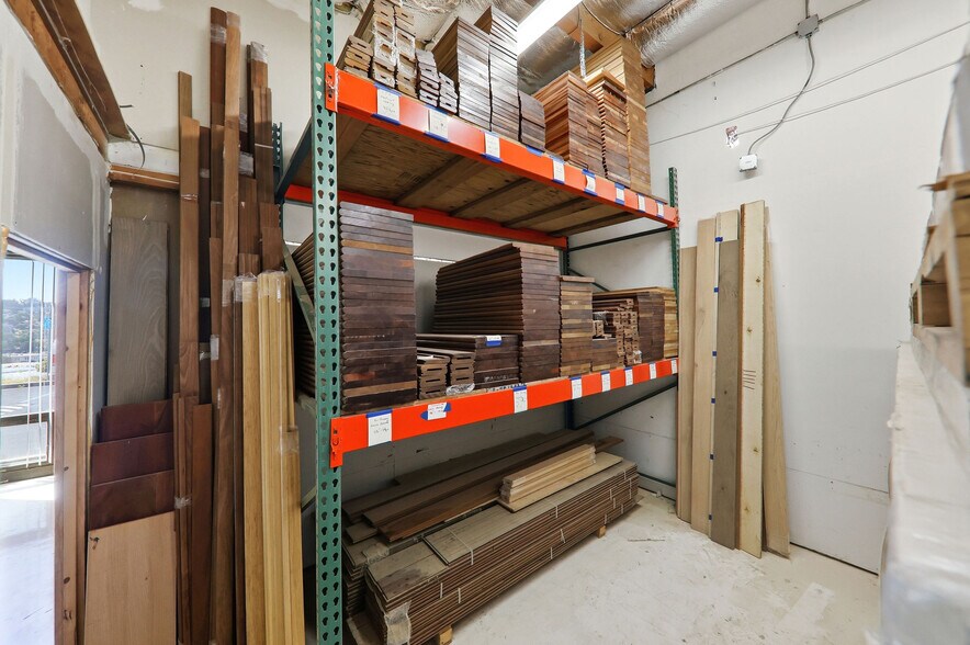 More Photos Of 100 N Hill Dr, Brisbane Light Manufacturing For Sale