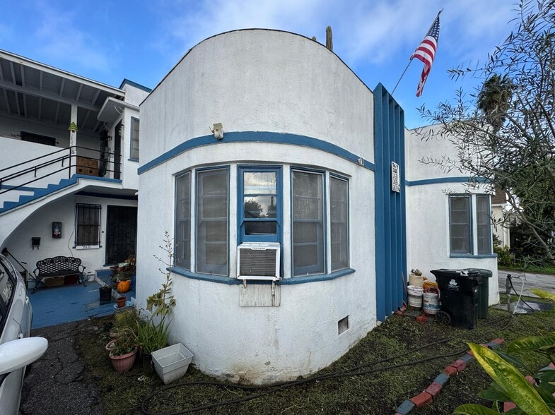 More Photos Of 2629 S Garth Ave, Los Angeles Multifamily For Sale