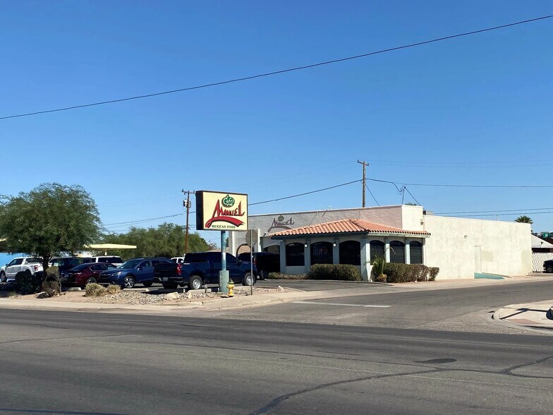 Primary Photo Of 1300 N Pinal Ave, Casa Grande Restaurant For Sale