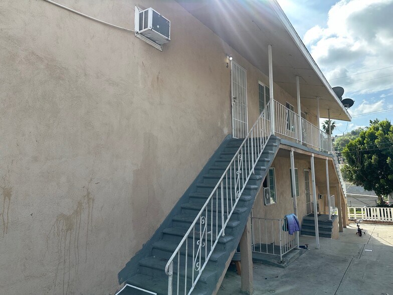 More Photos Of 3737 Whiteside St, Los Angeles Apartments For Sale