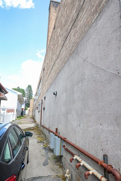More Photos Of 741-755 N Vine St, Hazleton Apartments For Sale