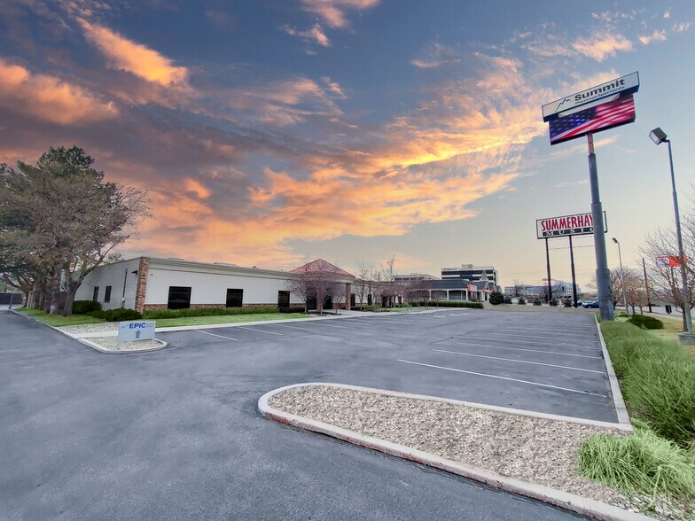 More Photos Of 5444 S Green St, Murray Medical For Lease