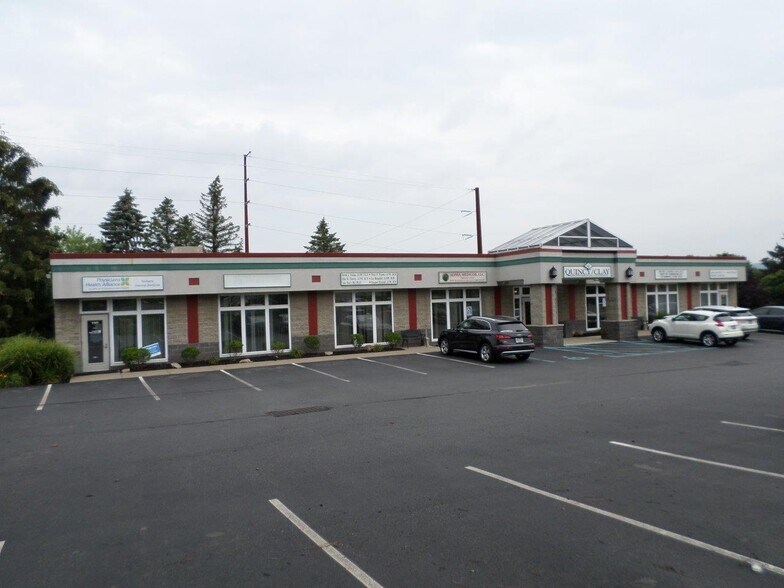 More Photos Of 1140-1141 Quincy Ave, Dunmore Medical For Lease