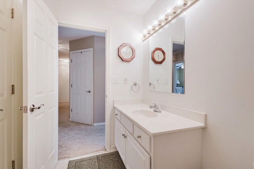 More Photos Of , Lexington Specialty For Sale