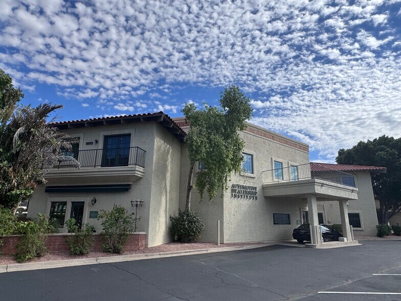 More Photos Of 6613 N Scottsdale Rd, Scottsdale Office For Lease